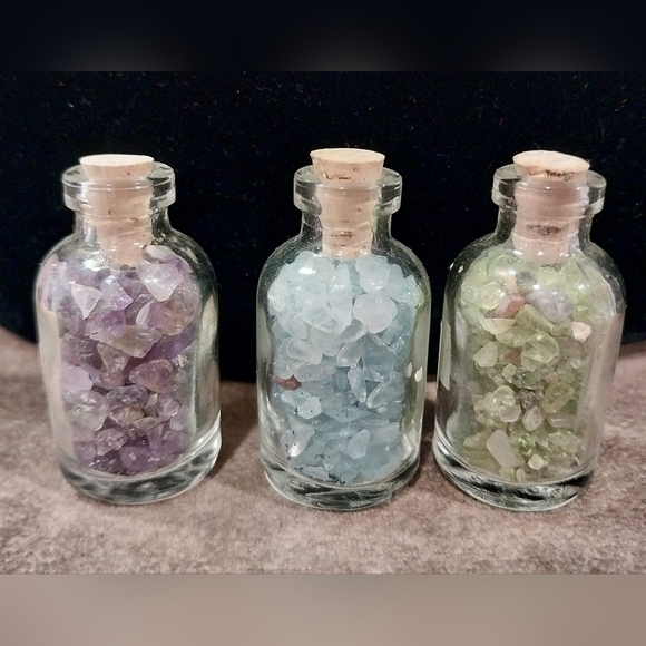 3 Jars of Loose Natural Undrilled Amethyst Blue Topaz Peridot Gemstone Chips - Picture 4 of 14